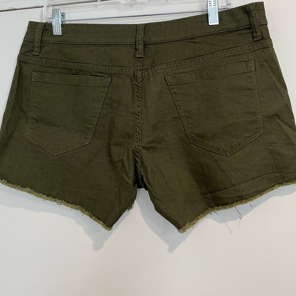 Blank NYC Olive Jean Shorts Sz. M - Picture 3 of 9